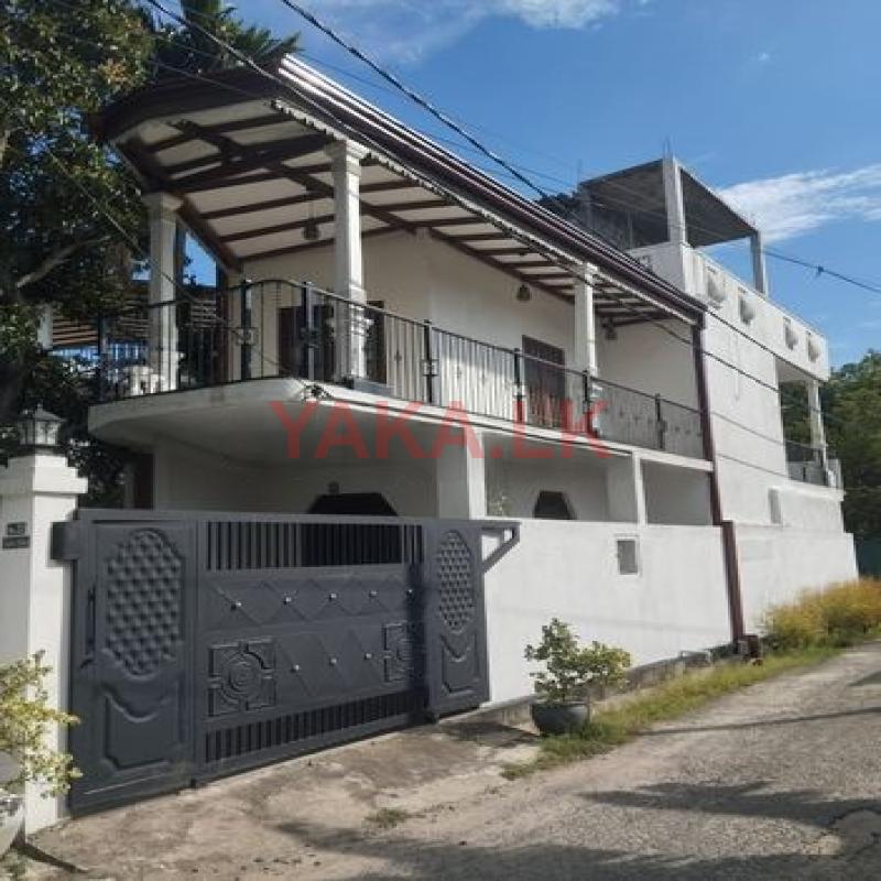 Two Storey House for Rent in Wattala