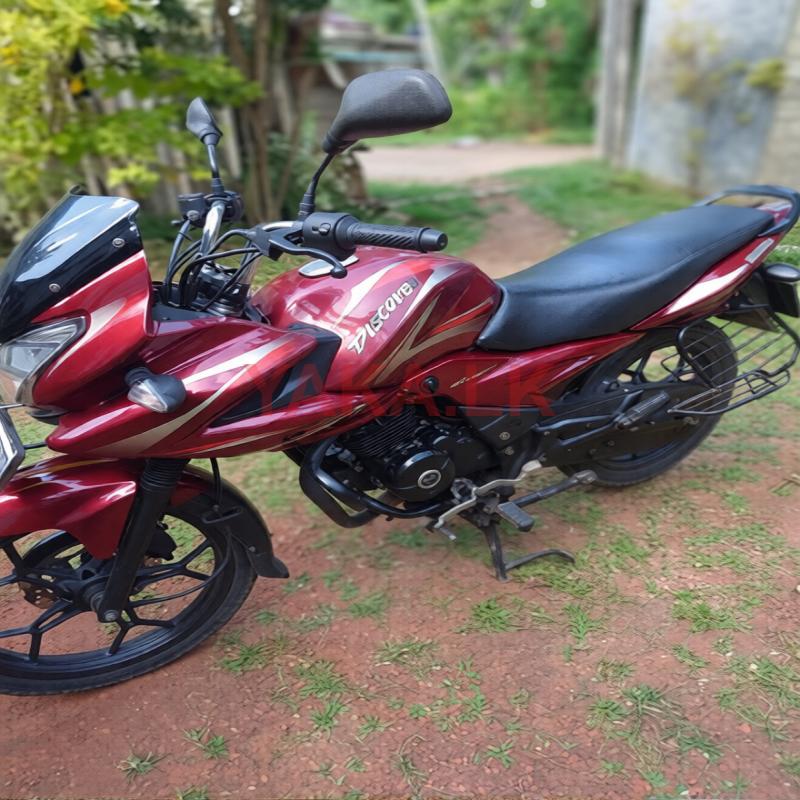 Bajaj Discover 2015