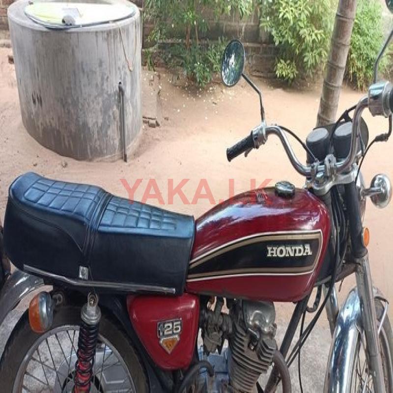 Honda CG125 1989