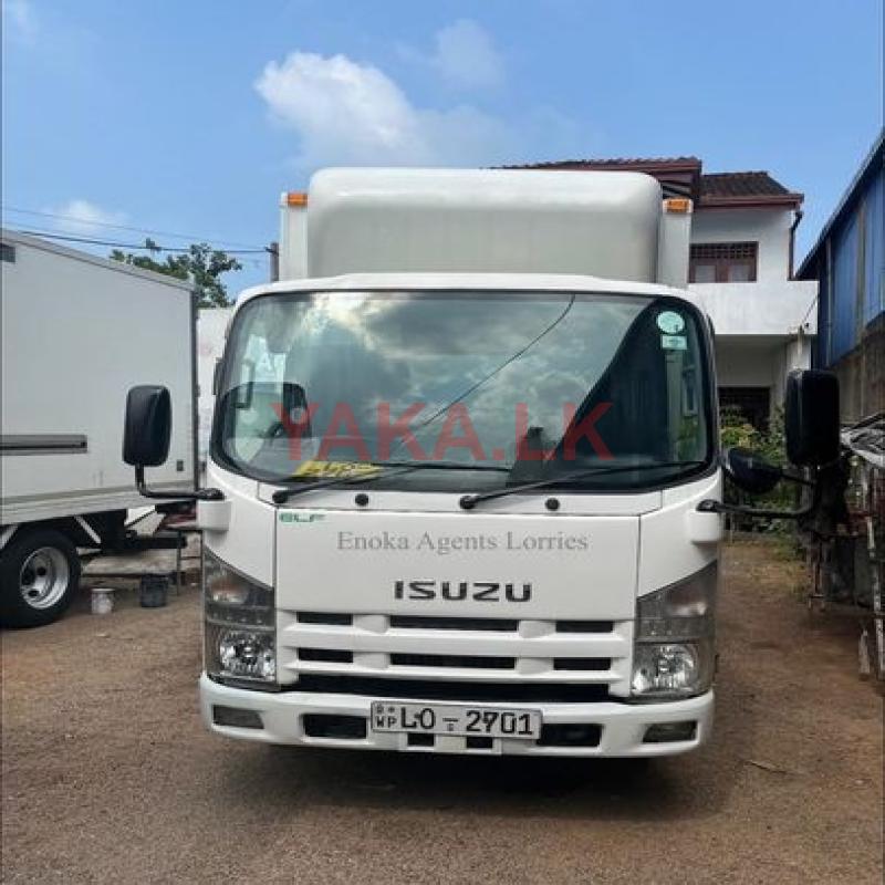Isuzu Elf 14½ Full body Lorry 2010
