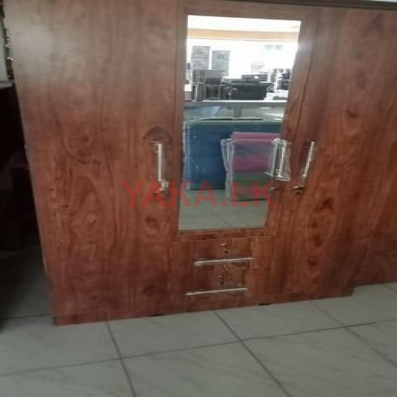 Melamine Glass Wardrobes with Drawers and Glasses - 3 Door