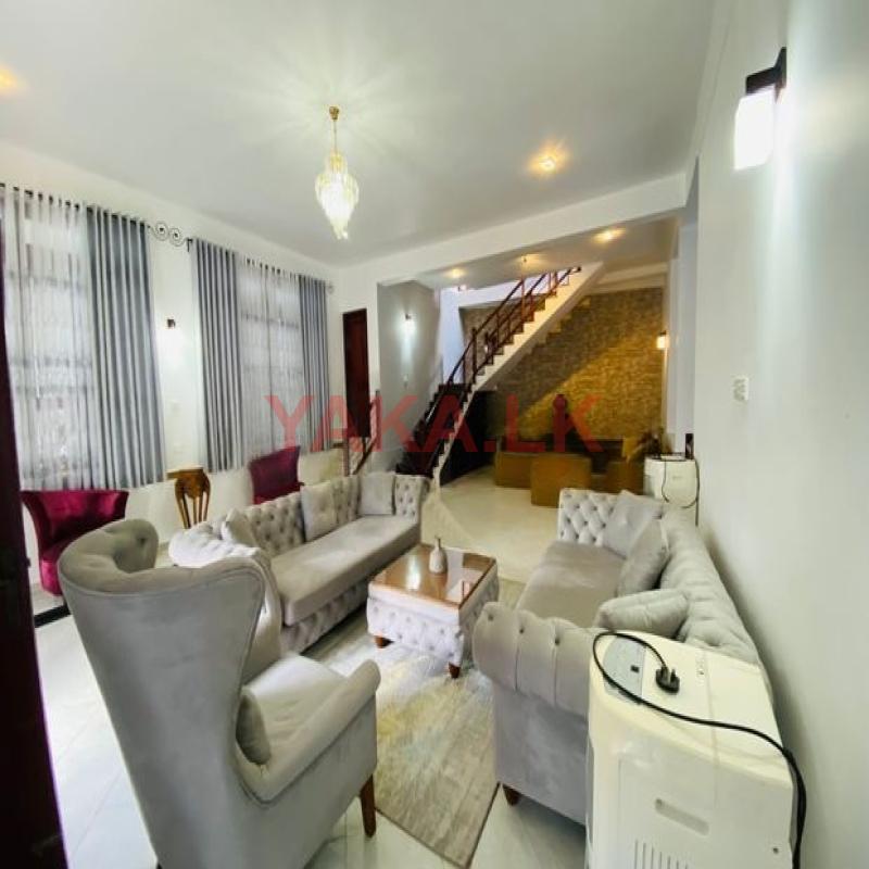 3 Storey Split-Level House for sale Close to Battaramulla