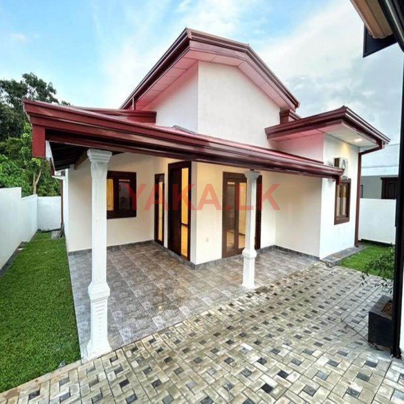 Brand New Single Story House For Sale In Meegoda.