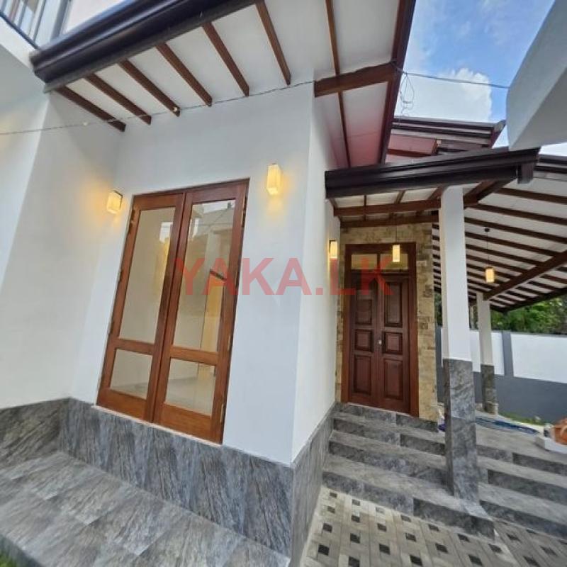 Brand New Super House in Piliyandala Kahathuduwa