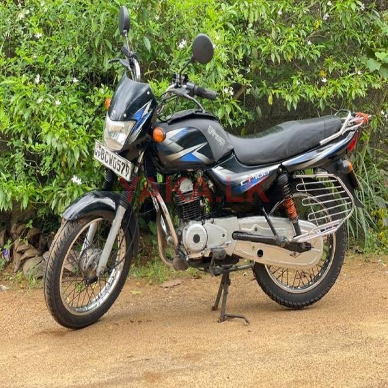 Bajaj CT100 2015