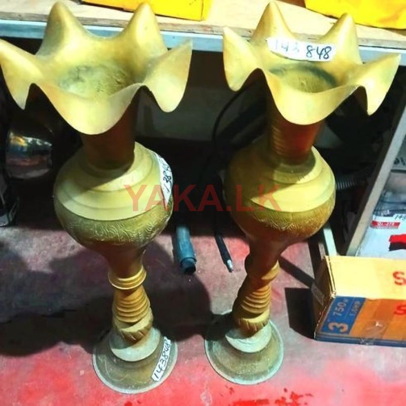 Brass two flower vass