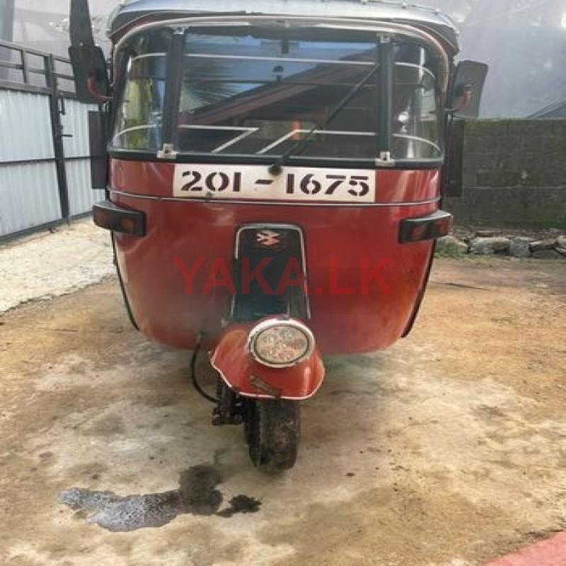 Bajaj RE 1998