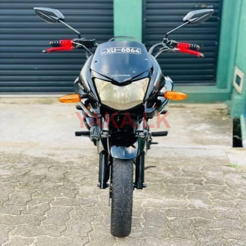 Honda CBF STUNNER 2012