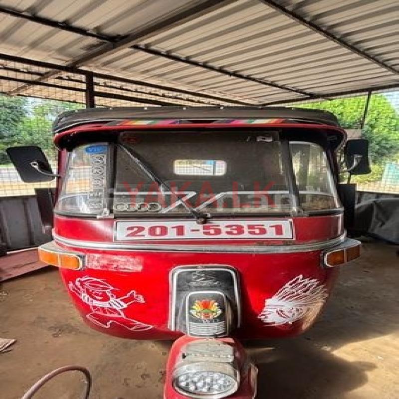 Bajaj RE 1995
