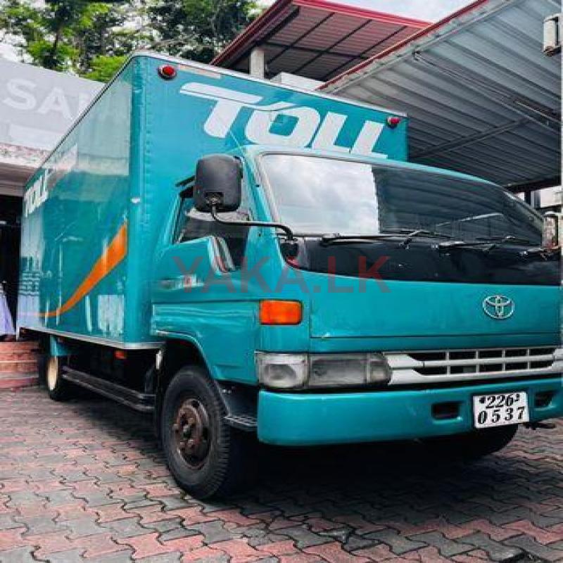 Toyota Dyna 14/5 palal moona 1995