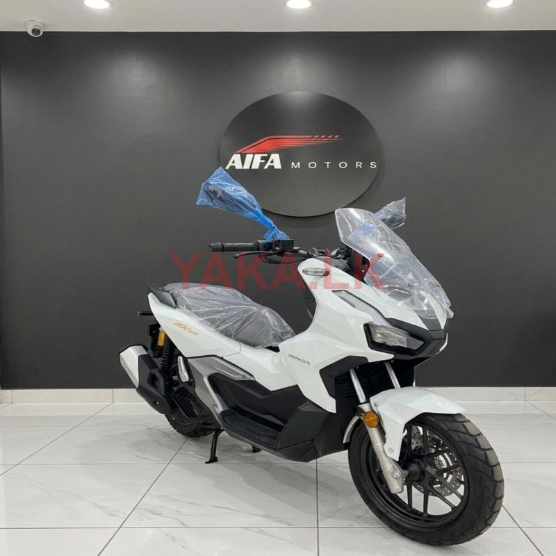 Honda ADV 160 2026 Brand New _ White