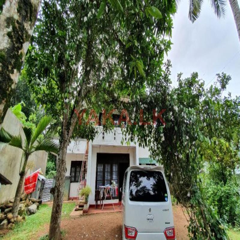 House for urgent sale